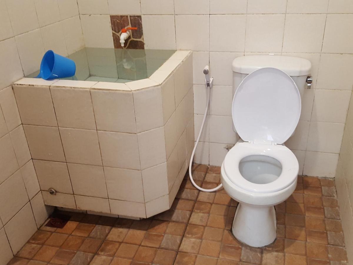 Villa Omah Lumut Malang, Family 3 Bedrooms Free Pool Kolam Renang