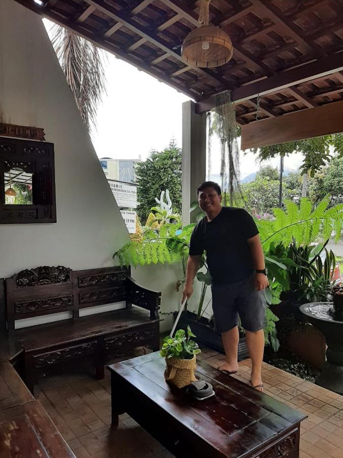Omah Lumut Malang, Family 3 Bedrooms Free Pool Kolam Renang * Malang